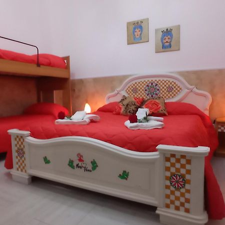 Mary Home - Casa Vacanza Taormina Ruang foto