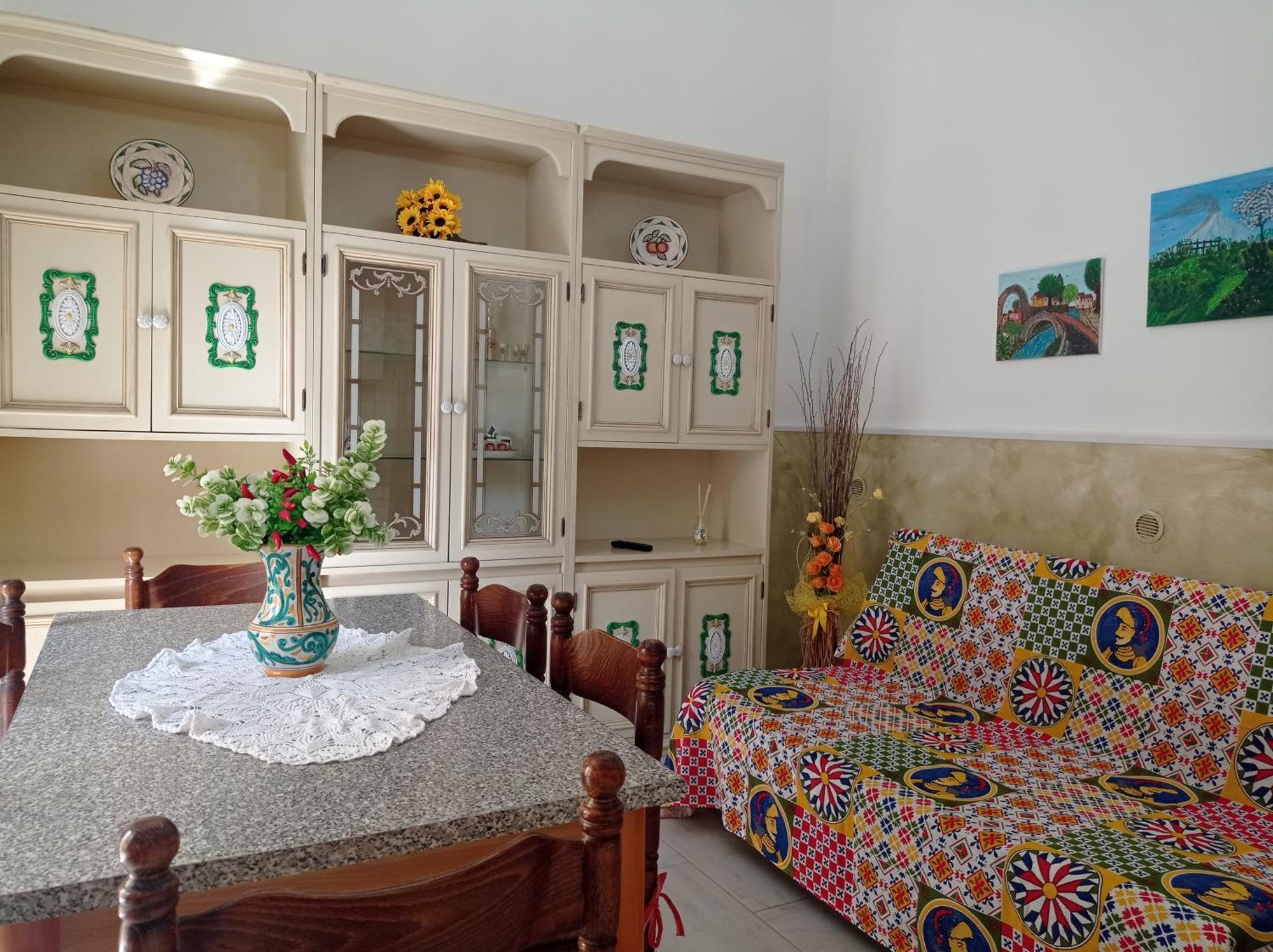 Mary Home - Casa Vacanza Taormina Ruang foto